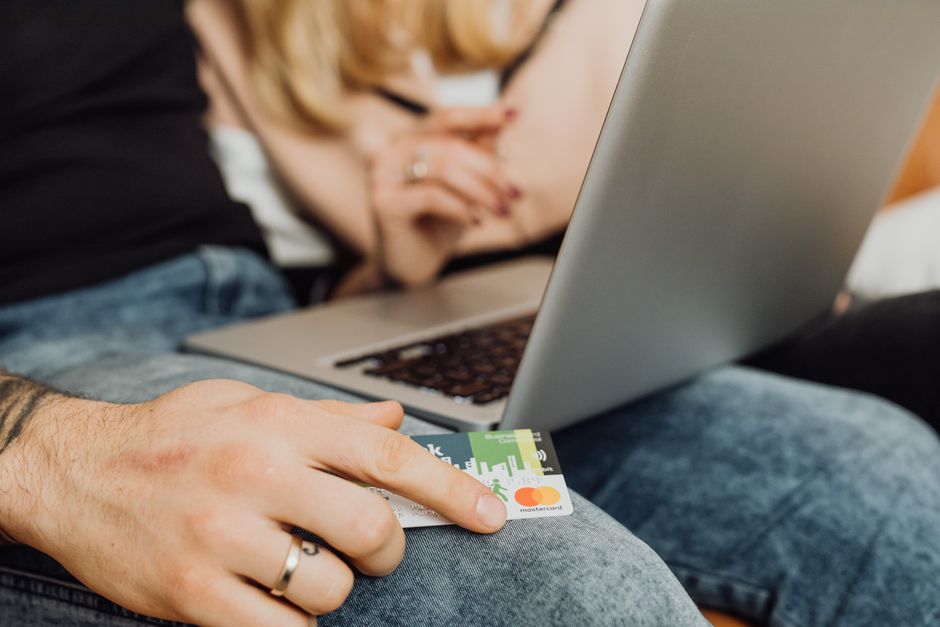 Kredittkort Med Bonuspoeng: En Omfattende Guide for Studenter